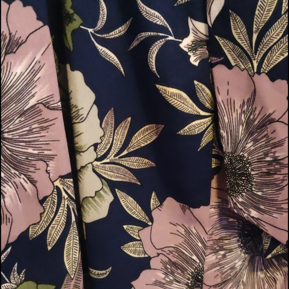 Romper - Picture 2 of 3